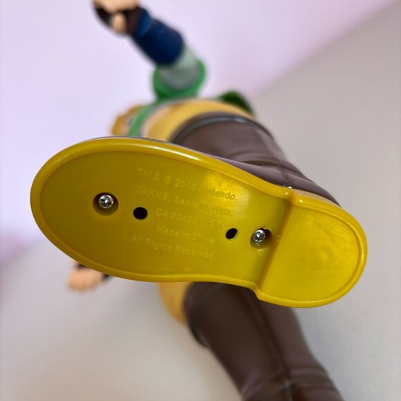 FYE Link Zelda 20" Large Figure - Picture 8 of 15